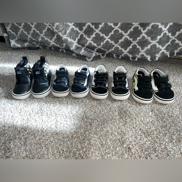Vans bundle. Sizes toddler 4, 4.5, 5, 5.5! From left to right. - Picture 2 of 2